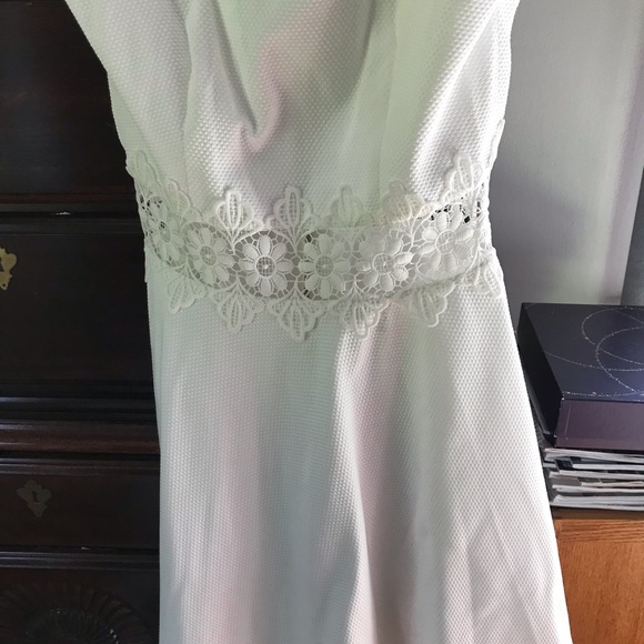Ted Baker Dresses & Skirts - Stunning Ted baker dress